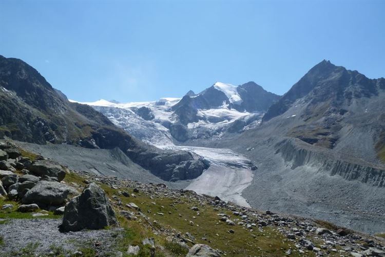 France Alps, Walkers Haute Route (Chamonix to Zermatt), Glacier de Moiry from path to Cabane de Moiry - 31st August 2015, Walkopedia